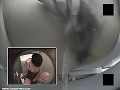 Crianças brincalhonas xnxx americano rindo do pau de um cara
