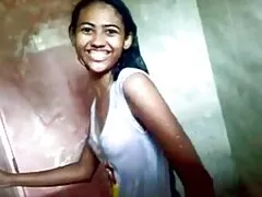 Em todos os buracos e porra xvídeos americana na boca