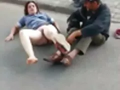 Martin novamente pegou uma garota de rua simples e pegou xxx video americano