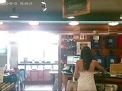 Um grupo pornô xvideo americanos com lindas garotas no apartamento